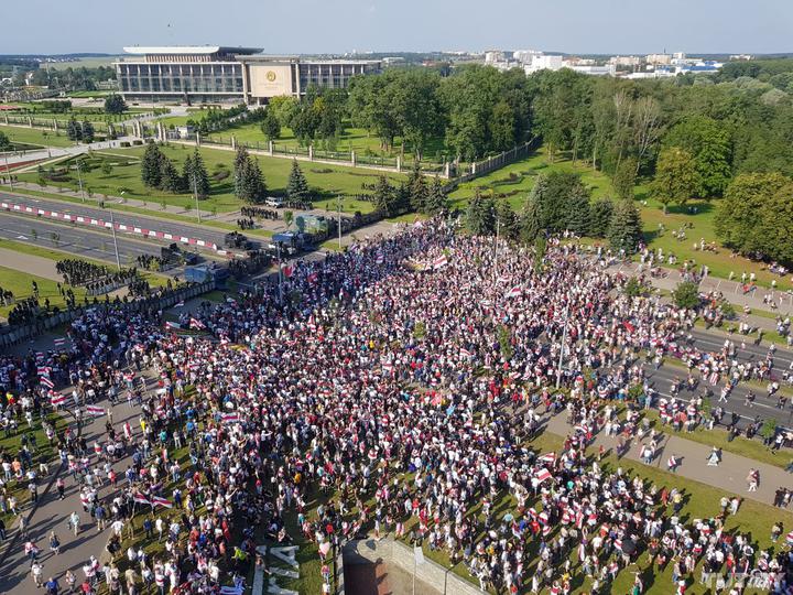 Дворец независимости Минск